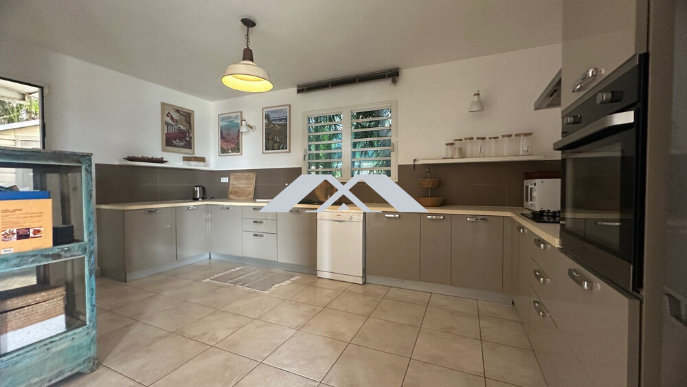 � vendre  Maison Saint-Pierre (97410)