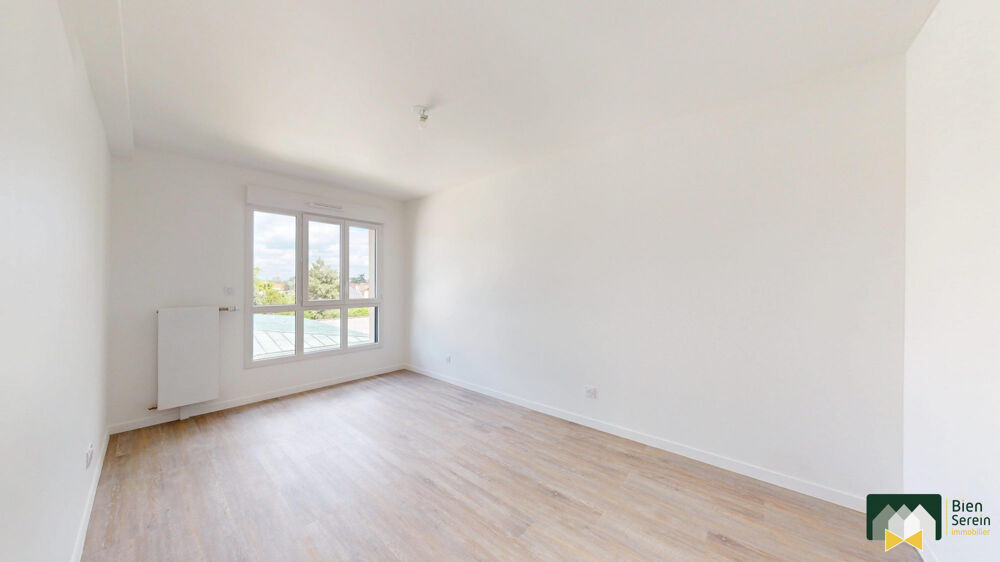 Appartement 3 pièces avec stationnement et balcon - LUISANT