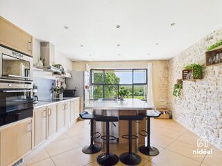  Maison � vendre 8 pi�ces 216 m�