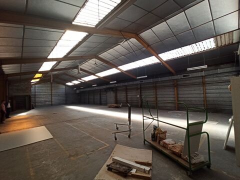  Location LIMOGES CENTRE - 250 m² Dépôt/Activités - R+1 