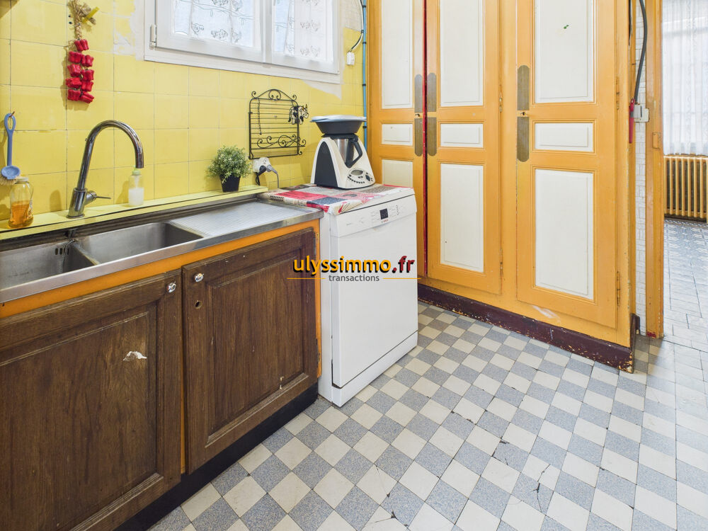 Vente Maison maison de ville de cinq chambres avec garage et jardin Corbie