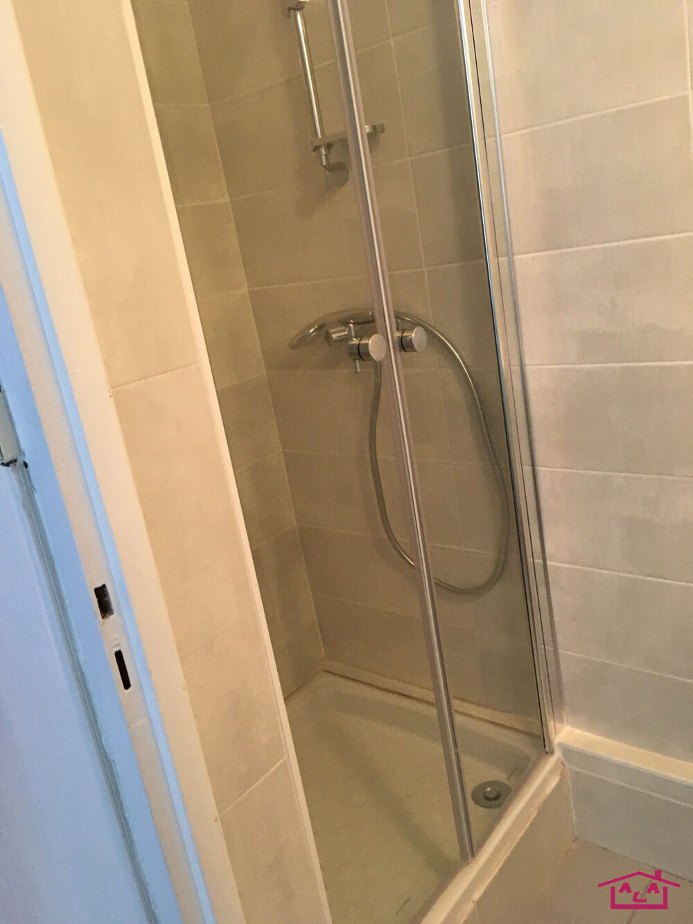 Location Appartement F2 meublé Hyper centre Grenoble