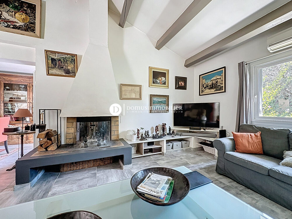 Maison familiale avec piscine au calme absolu