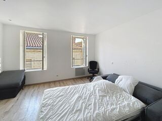  Appartement à louer 4 pièces 118 m²