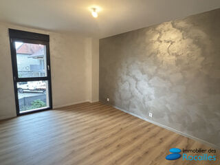  Appartement à louer 4 pièces 95 m²