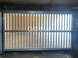  Parking / Garage à vendre 