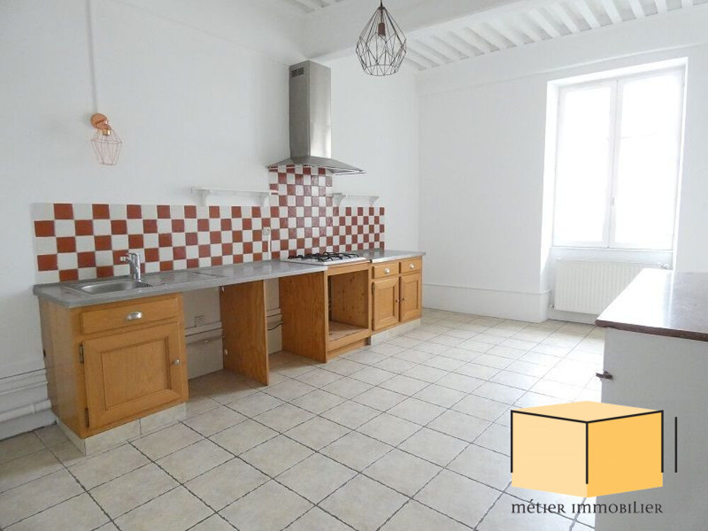 Appartement 3 pièces sur BELLEY (01300) avec une cave