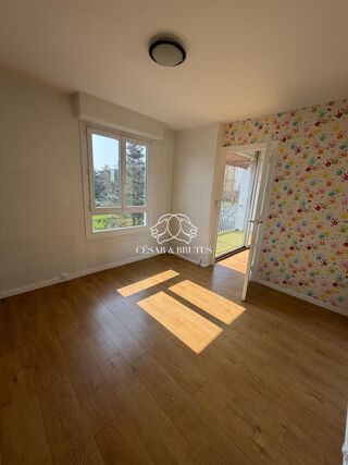  Appartement � vendre 4 pi�ces 84 m�