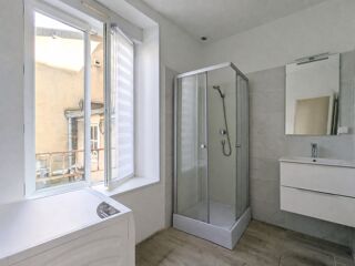  Appartement à louer 3 pièces 57 m²