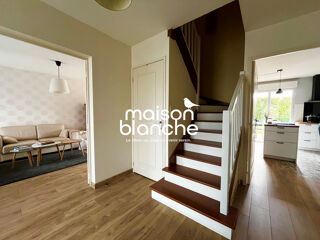  Maison � vendre 8 pi�ces 162 m�