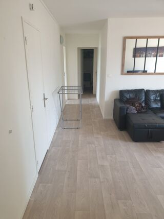  Appartement � louer 5 pi�ces 80 m�