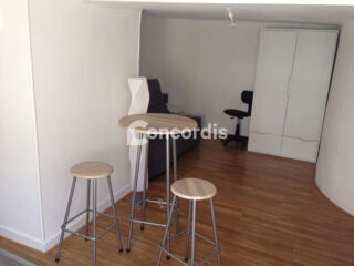  Appartement à louer 1 pièce 19 m²