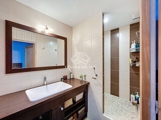  Maison  vendre 8 pices 160 m