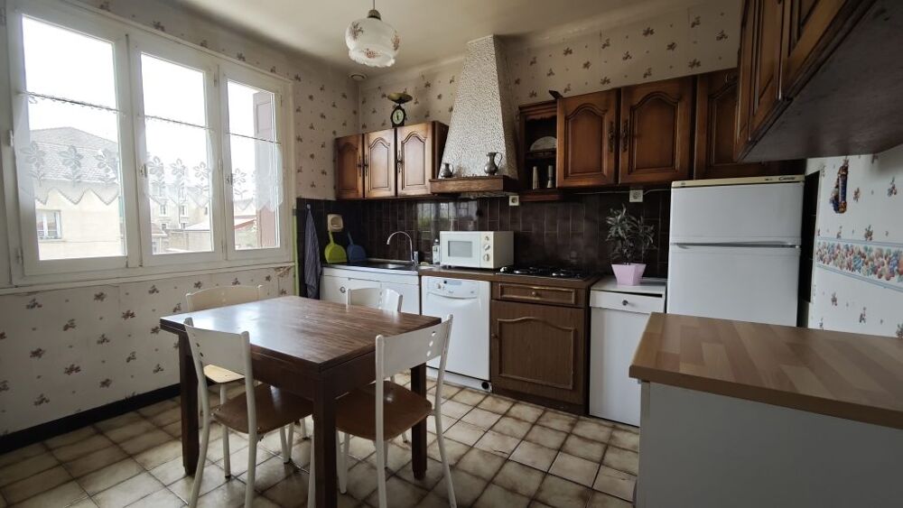Maison 5 pièces 130 m² · à Bas-en-Basset · 130 m² · 159 000 €