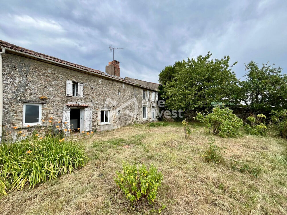 Maison 5 pièces 200 m² · à Terval · 200 m² · 116 000 €