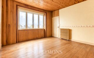  Maison à vendre 14 pièces 253 m²
