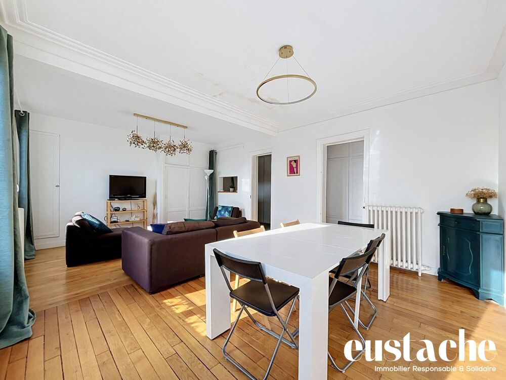 Location Appartement Magnifique appartement traversant de 78,59 m² au 5ème étage a Paris 18