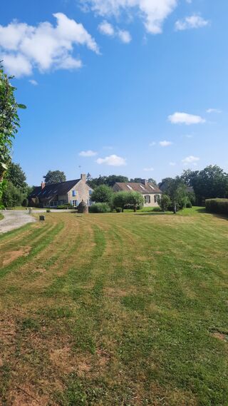  Maison  vendre 9 pices 261 m