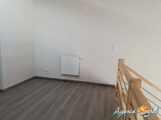  Appartement à louer 2 pièces 1 m²