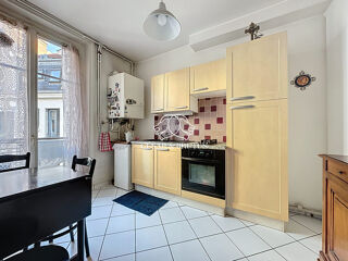  Appartement  vendre 2 pices 68 m