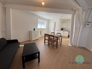  Appartement à louer 2 pièces 48 m²