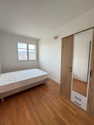  Appartement � louer 3 pi�ces 54 m� Grenoble