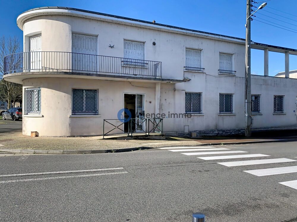 Vente Immeuble Immmeuble mixte offrant rentabilité et potentiel locatif Château-la-vallière