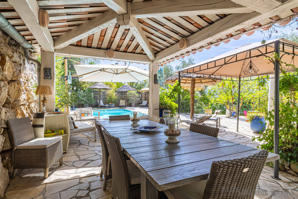Vente Maison CASTAGNIERS – Magnifique villa provençale de caractère avec Castagniers