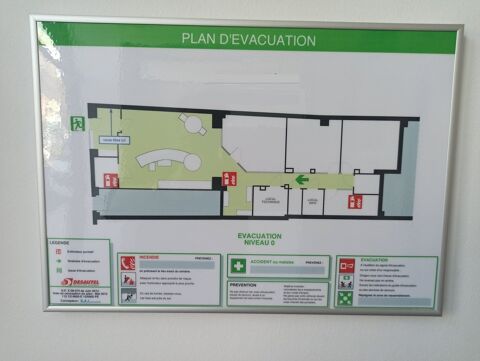 VENTE LOCAUX TYPE AGENCE 122m&sup2; TBE 153440 87000 Limoges