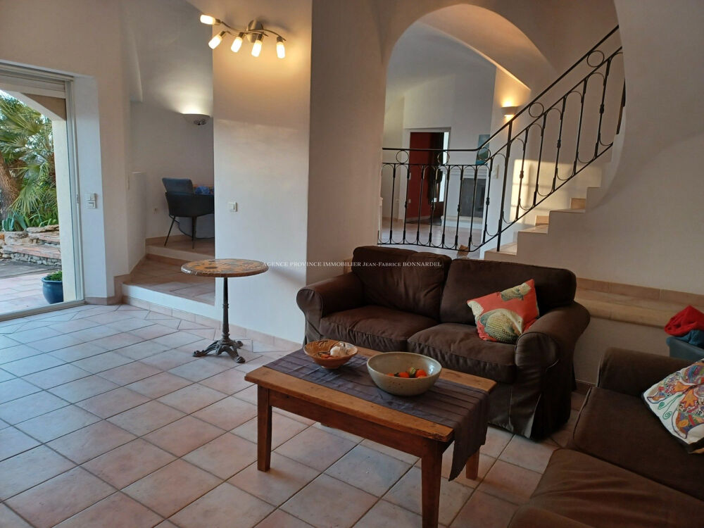 Villa provençale avec belle vue