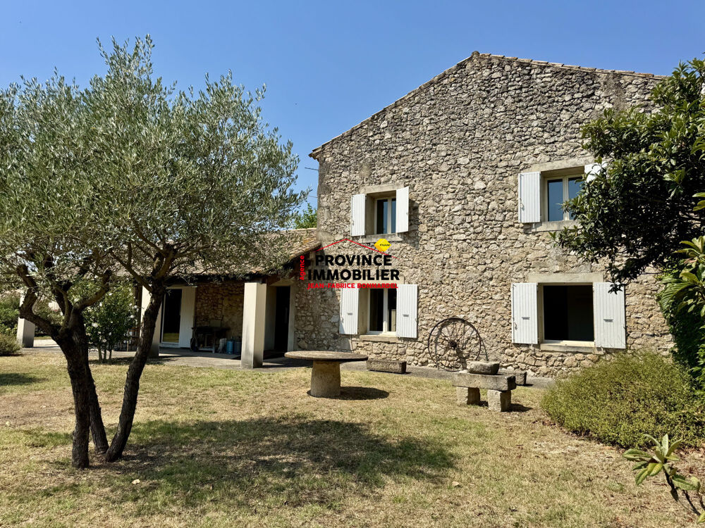 Maison 8 pièces 1 m² à Saint-Paul-Trois-Châteaux