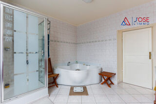  Maison à vendre 12 pièces 285 m²