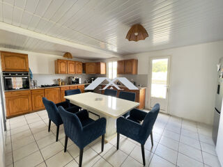  Maison � vendre 7 pi�ces 230 m�