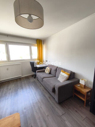  Appartement à louer 1 pièce 25 m²