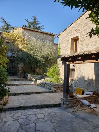  Maison � vendre 11 pi�ces 270 m�