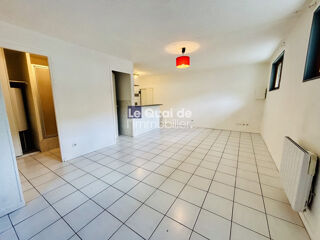  Appartement � louer 1 pi�ce 35 m�