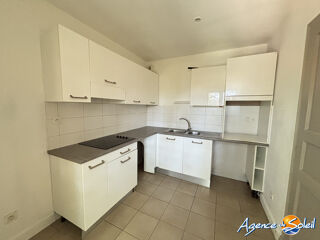  Appartement à louer 4 pièces 114 m²