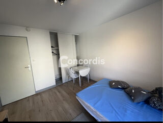 Appartement à louer 1 pièce 17 m²