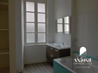  Appartement � louer 5 pi�ces 130 m�