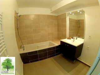  Appartement à louer 3 pièces 66 m²