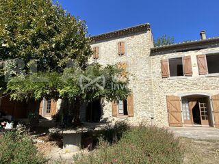  Maison � vendre 8 pi�ces 198 m�