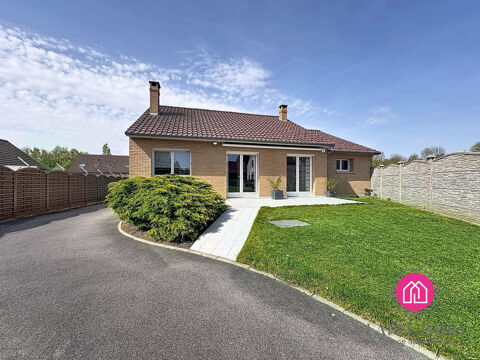   Maison plain pied avec ses d�pendances Maison - 4 pi�ce(s) - 120 m�