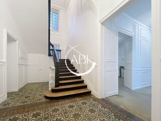  Propri�t�/ch�teau � vendre 6 pi�ces 220 m�