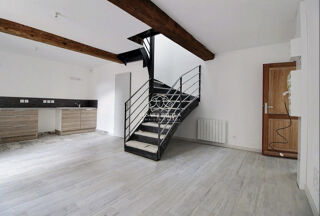  Immeuble à vendre 330 m²
