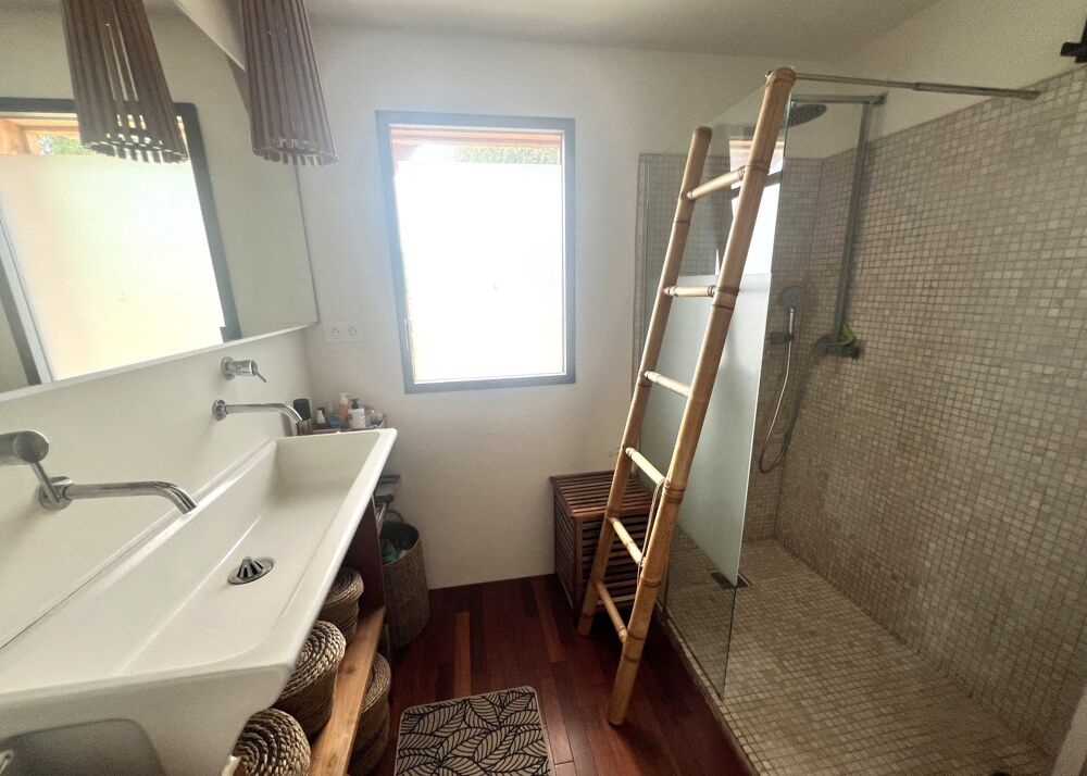 à vendre  Maison Saint-Cyprien (24220)