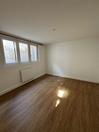 Appartement à louer 2 pièces 44 m²