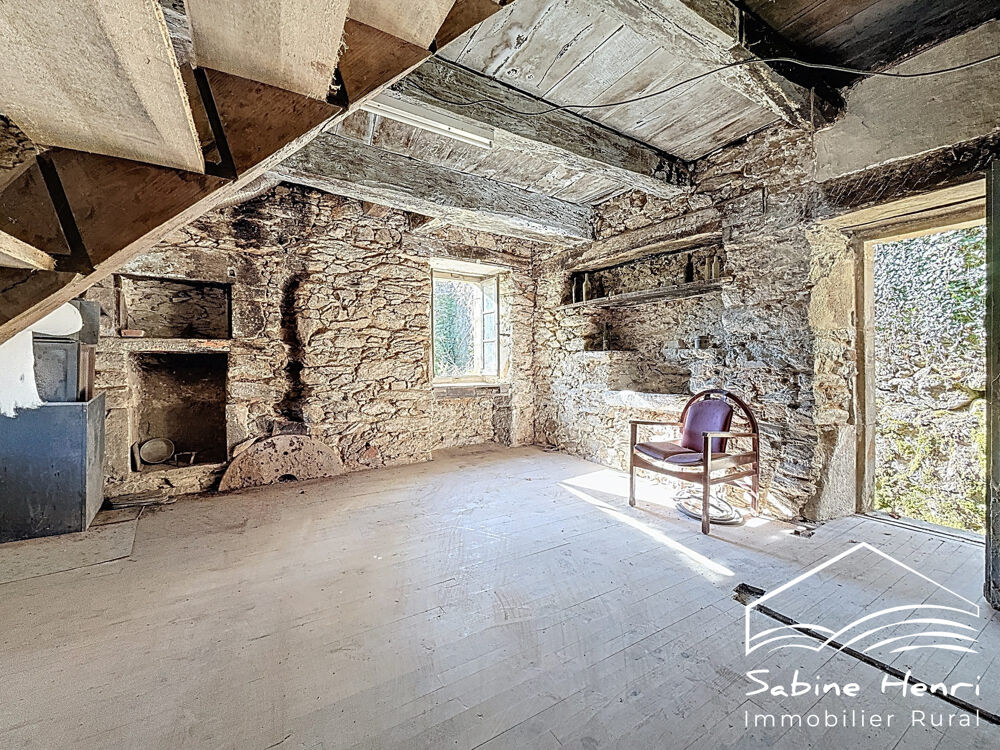 Maison typique a restaurer