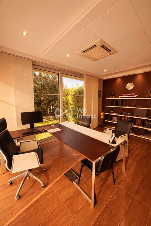   Maison/ Bureaux sur 900 m2 VILLENEUVE D'ASCQ 