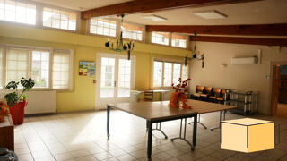  Immeuble à vendre 1660 m²