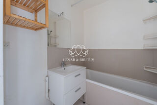  Appartement  vendre 4 pices 69 m